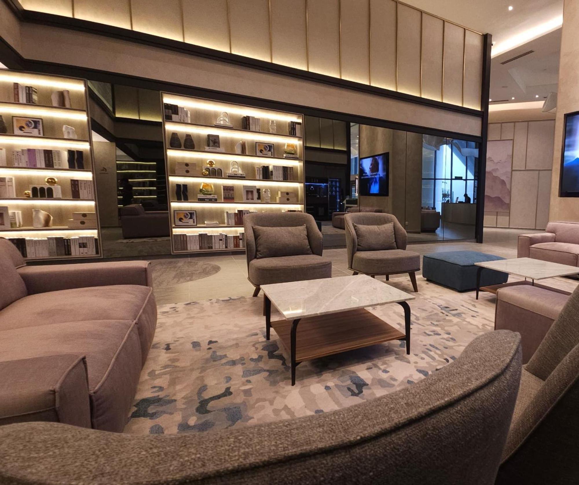 Wyndham Ion Majestic Hotel 5*